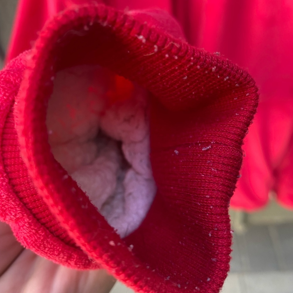 Comfy Wearable Blanket - Picture 5 of 5